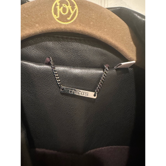 Chico's Black Faux Leather Jacket Size 1.5 - Picture 5 of 7